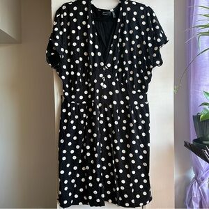 ASOS DESIGN Black & White Polka Dot Dress, Plus Size US 16, V-neck Mini Dress